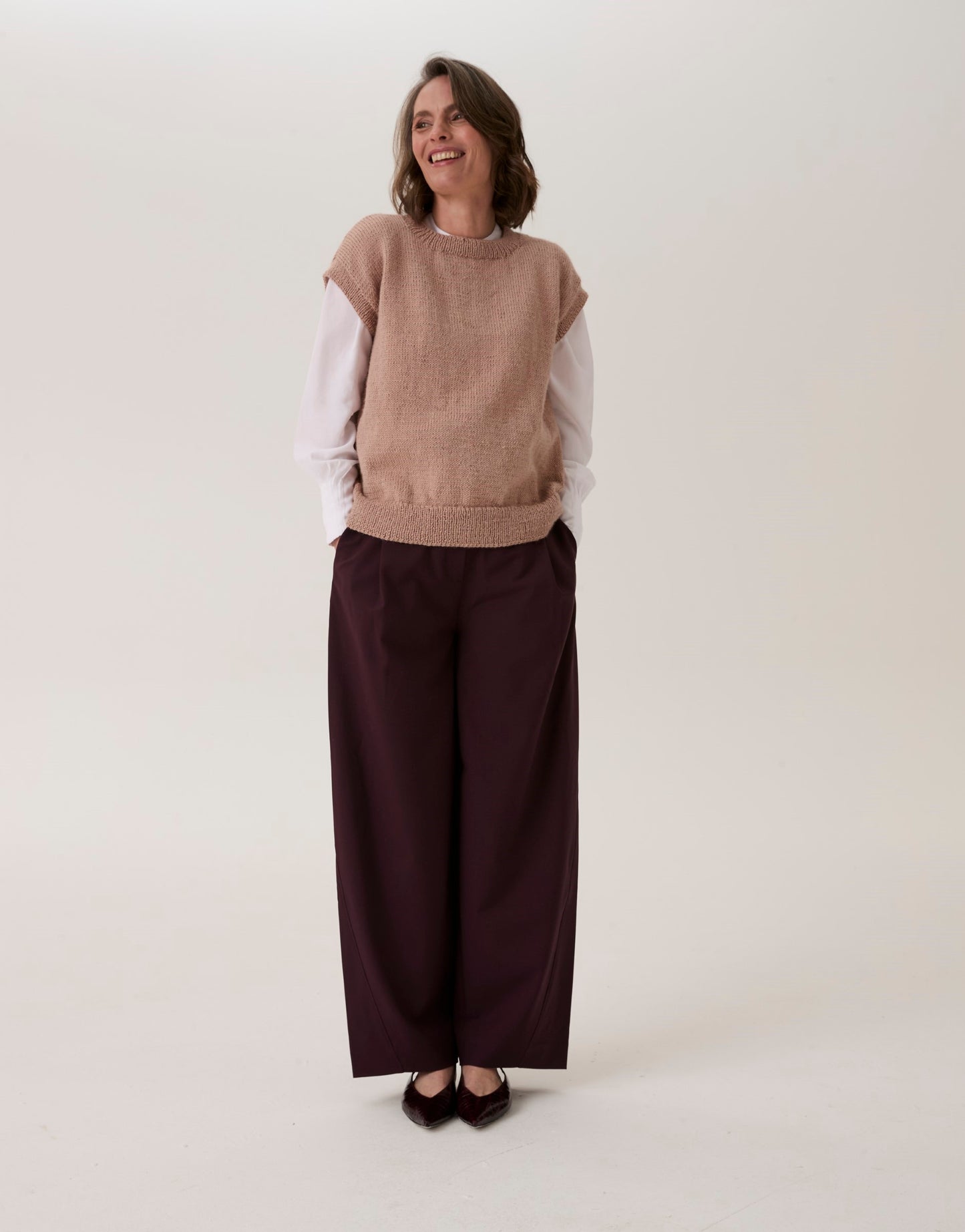 Sirdar Pattern 10916