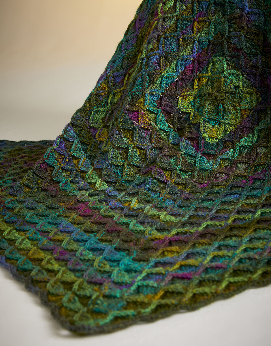 Sirdar Pattern 10724