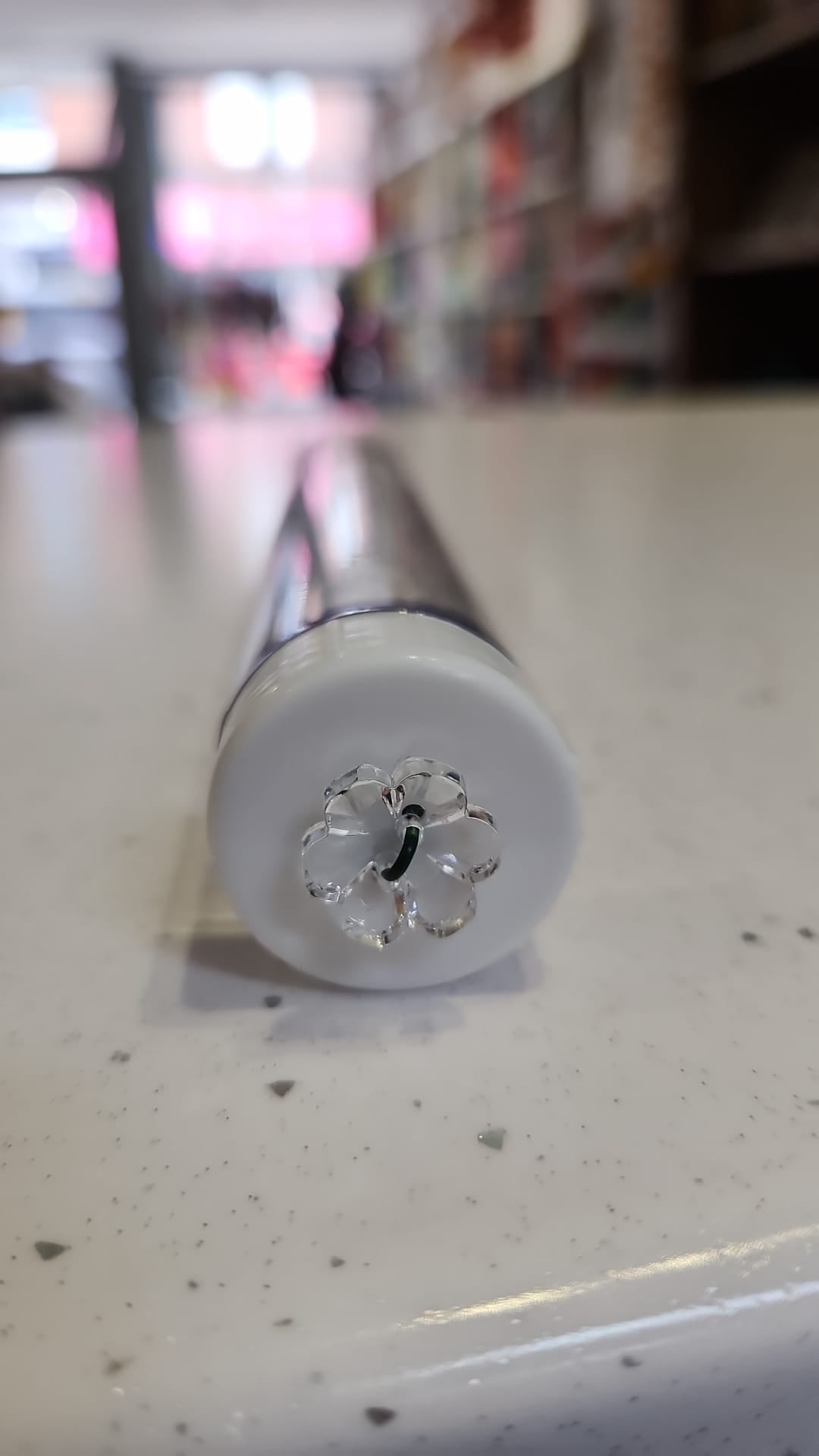 Flower Shaped Button – Clear (15mm)