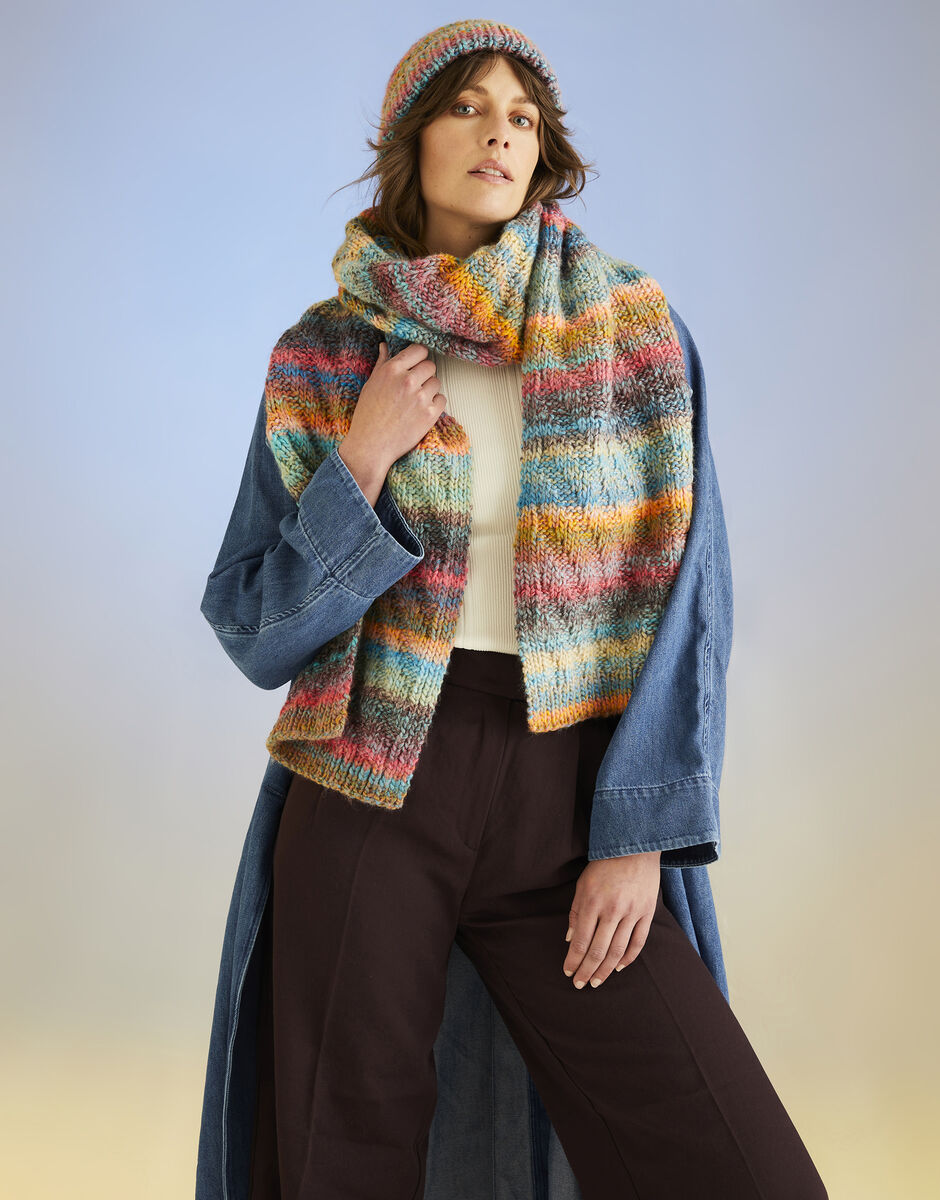 Sirdar Pattern 10710